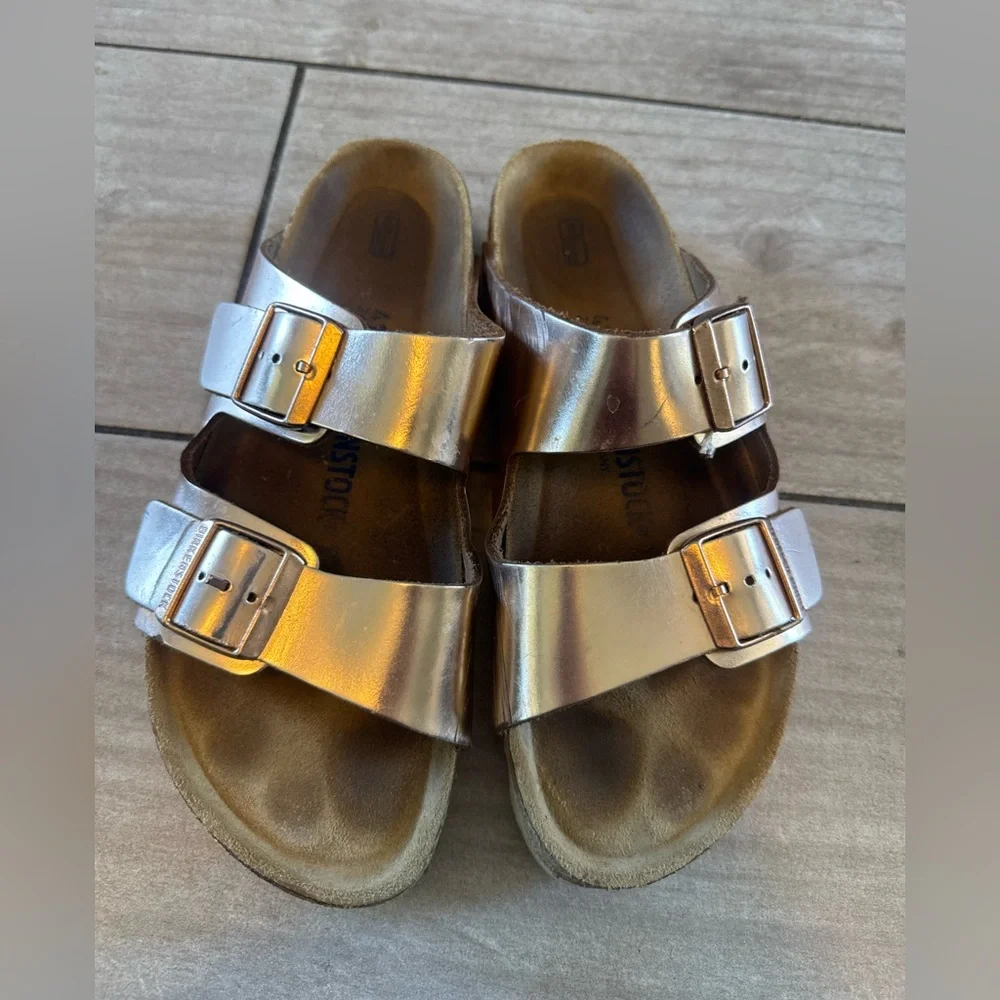 Birkenstock Arizona Soft Footbed Sandal Unisex Metallic Copper Sz EU41 US 10 - Picture 6 of 8